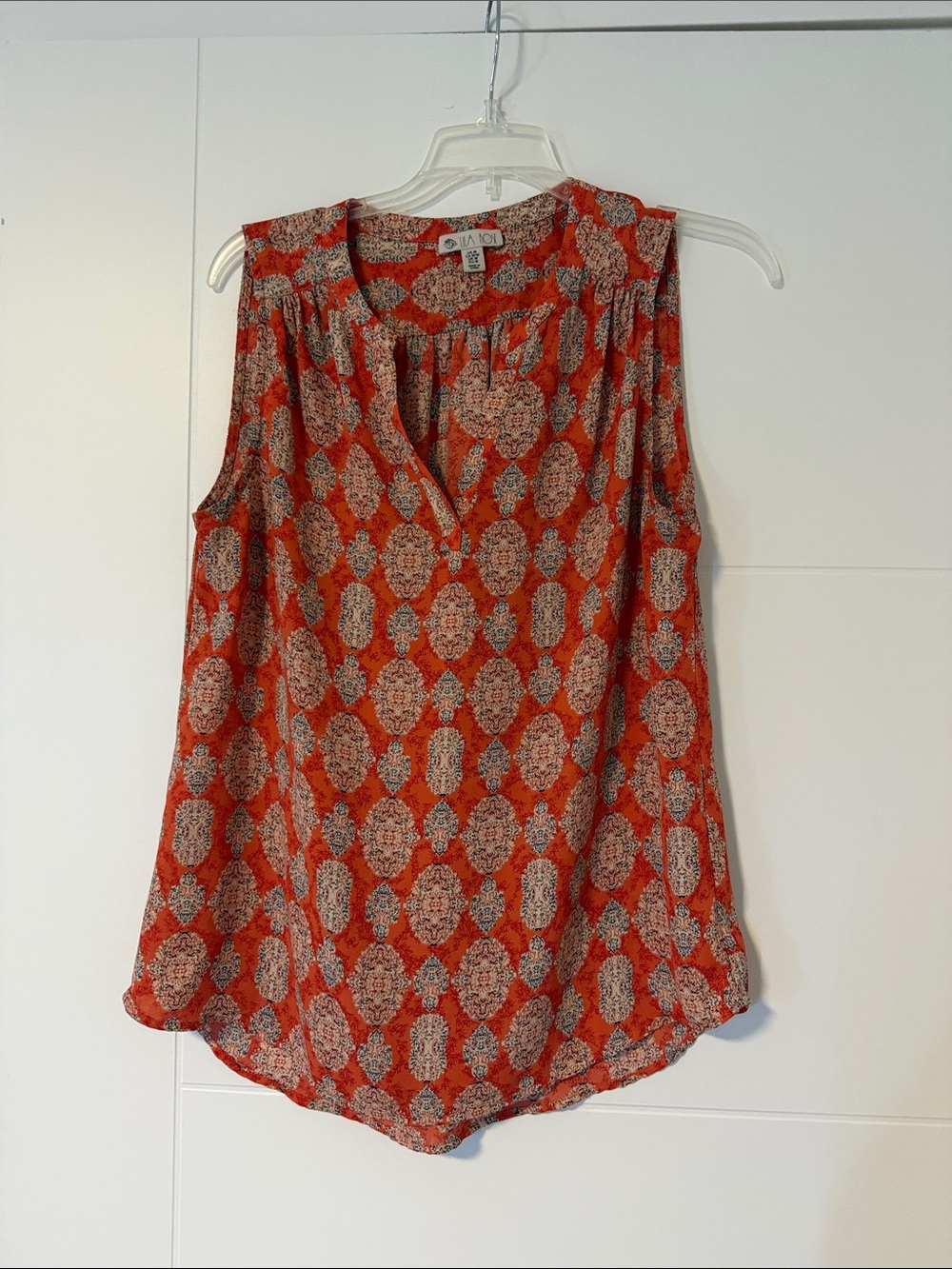 J. Jill Orange Medallion Print Sleeveless V-Neck Top